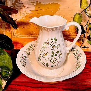 Petit Flora by Sears 72oz Pitcher and Bowl Set